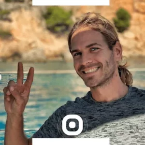 DIGITAL NOMADE, Vincent a opté pour une vie de Digital Nomade en vivant sur un voilier