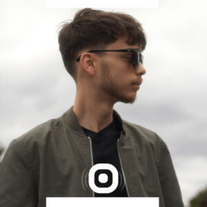 Eliott présente son parcours de Lyon à Londres et son projet d'artiste, Confluence, nouveau DJ diplômé