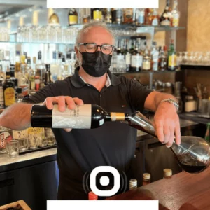 Au micro de Cécile de Racines Sud Montréal, Carlos Anegas parle de son restaurant Les Pyrénéens