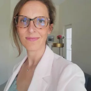 Annaick à Dubaï parle de reconversion professionnelle