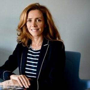 Karine, avocate au Canada parle de l'intégration dans un pays