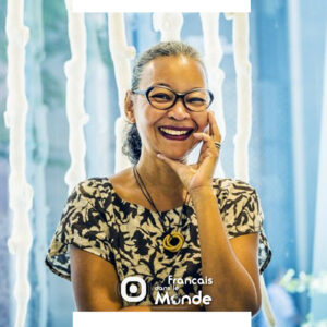 Marie José Gustave, une artiste "Artisane du Papier" à Montréal